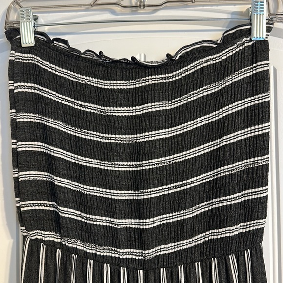 Altar’d State Strapless Striped Pantsuit - Picture 2 of 7